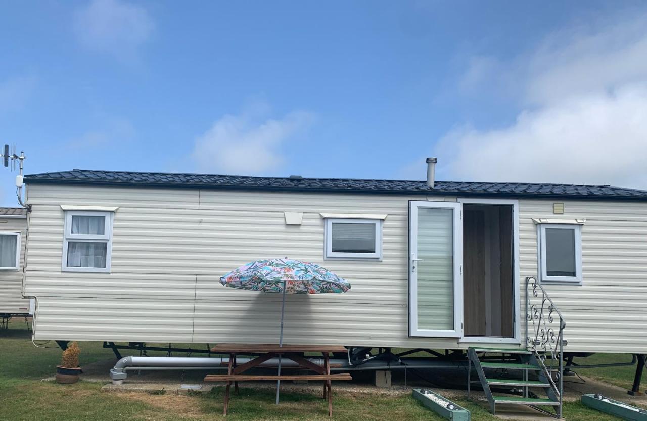 Delta Goodwood Caravan Selsey Eksteriør bilde